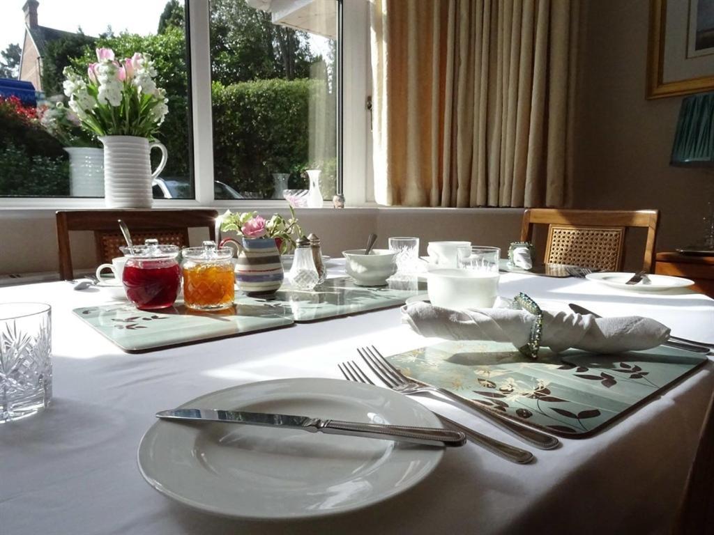 Honey Lodge Broadstone Extérieur photo