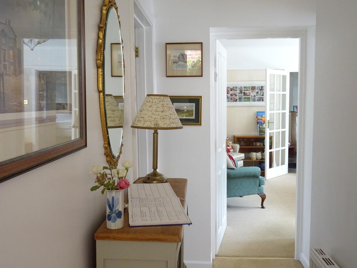 Honey Lodge Broadstone Extérieur photo